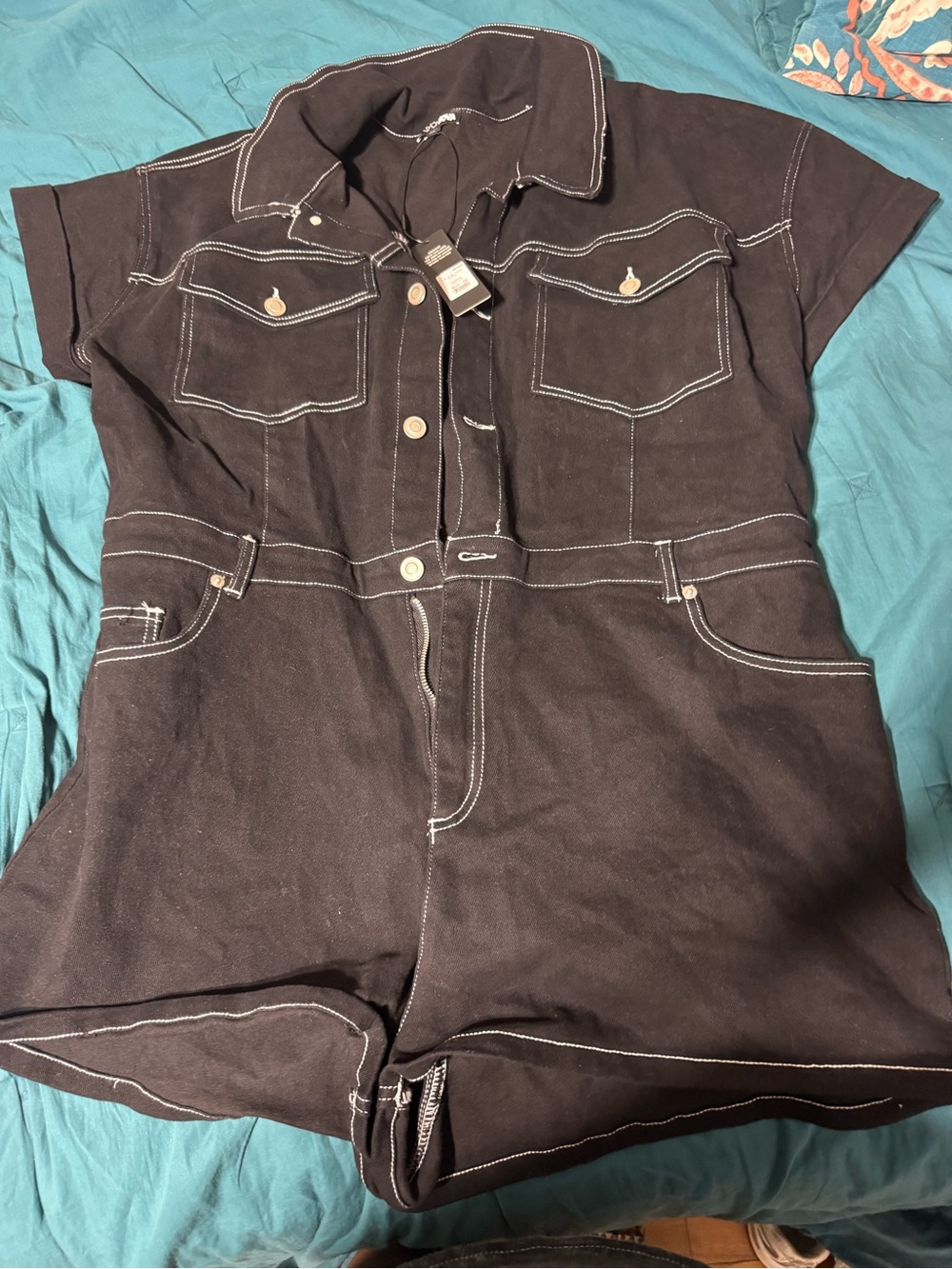Fashion nova - 2xl black denim Short-Sleeve Romper with White Contrast Stitching